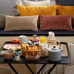 3* Otel Hotelo Charite