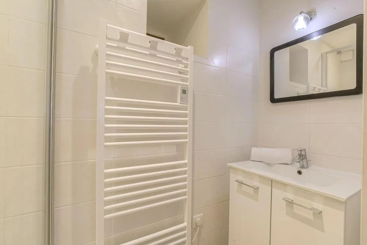 Appartement Moderne Avec 2 Chambres, Coeur De Lyon